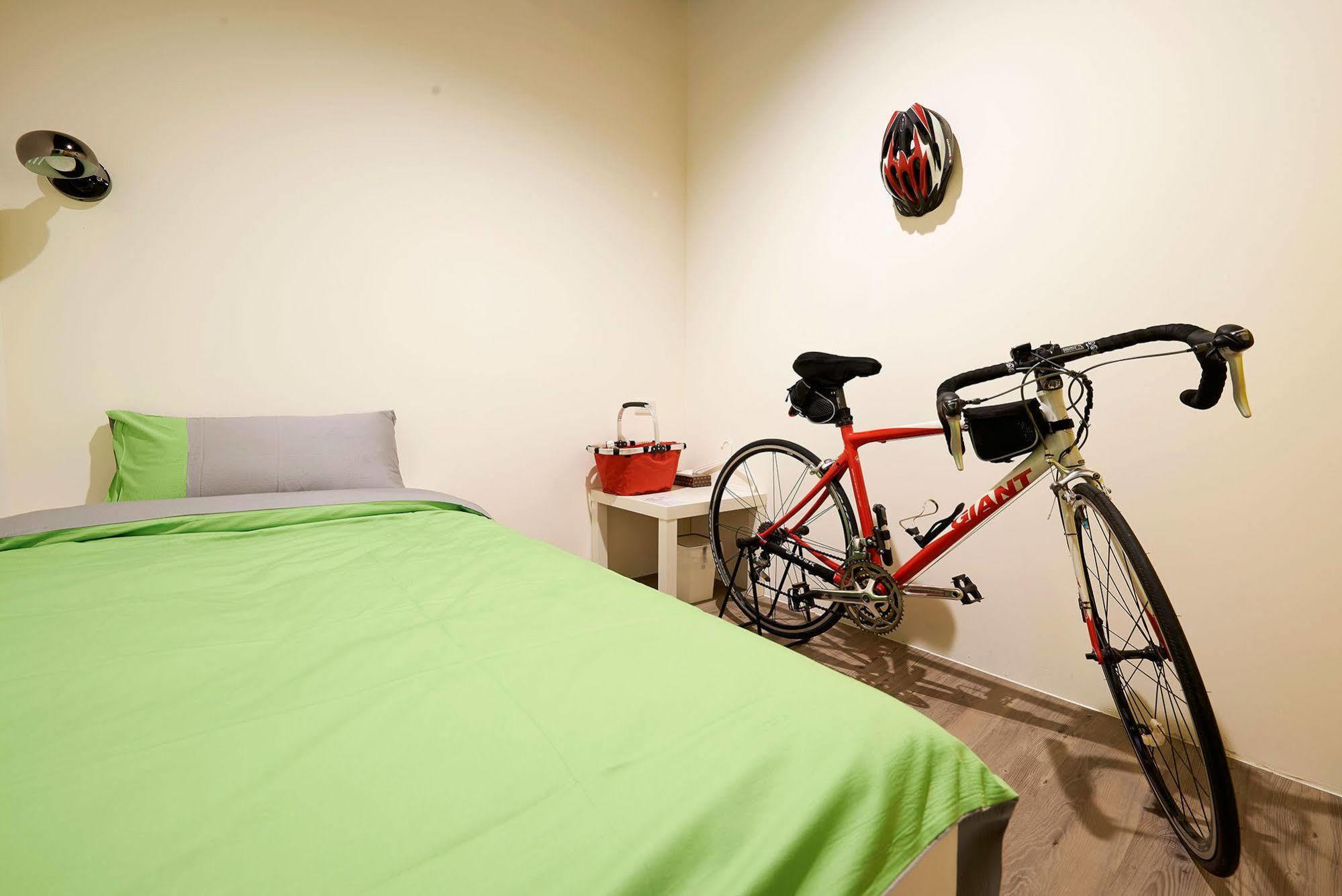Ease Single Inn Taichung Eksteriør bilde