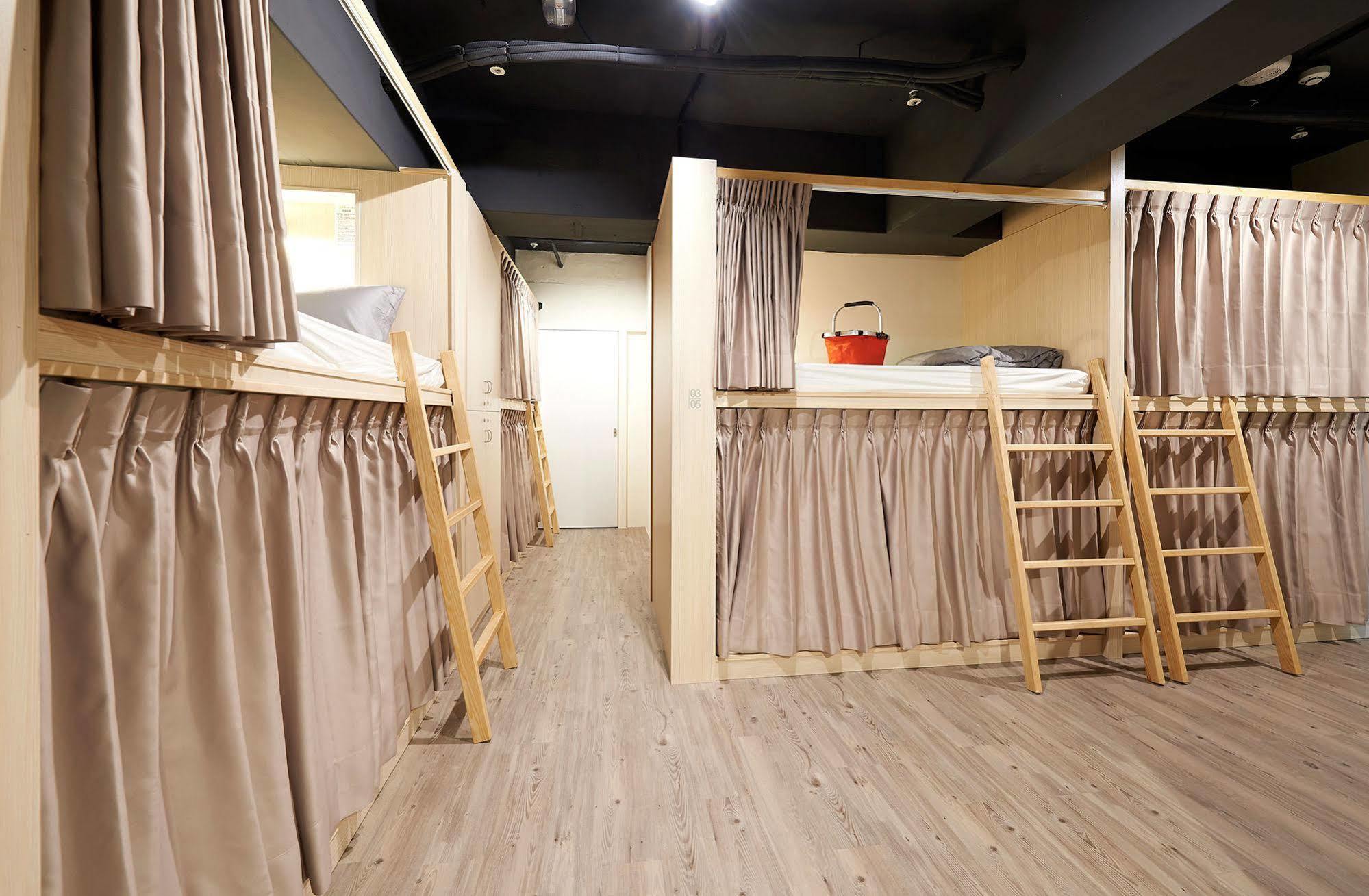 Ease Single Inn Taichung Eksteriør bilde